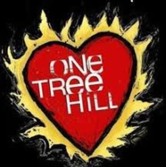 Meet your Posher, Mindy - Picture 1 of 1